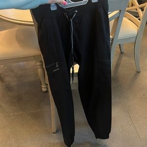 Healing hands black scrubs - joggers
